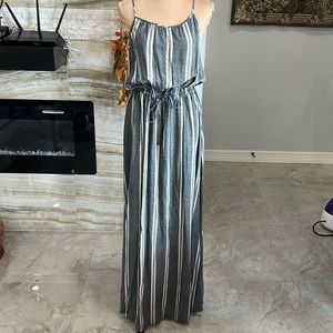 Gap‎ Maxi Dress Spaghetti Strap Striped Dress. Size S